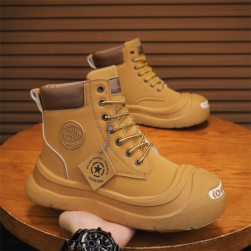 Men'S Fashion News - Shorts Ankle Boots Fashionable and Comfortable